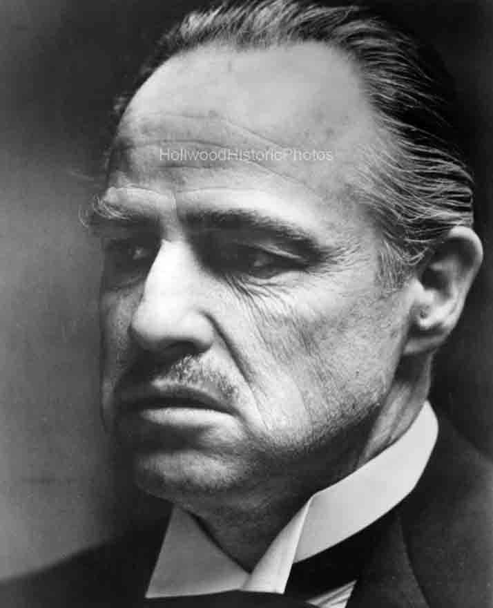 Marlon Brando 1972 5.jpg